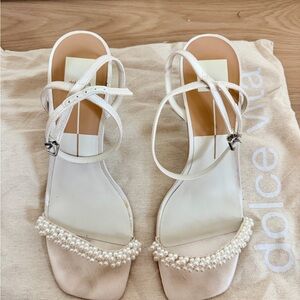 Dolce Vita White Pearl-Embellished Women's heels